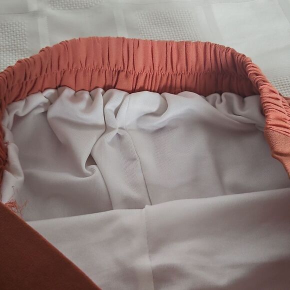 Women's Chiffon Pleated Wide-Leg Palazzo Capri Pants Peach - Picture 3 of 16